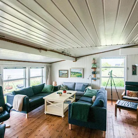 Holiday home Nice In With Kitchen *